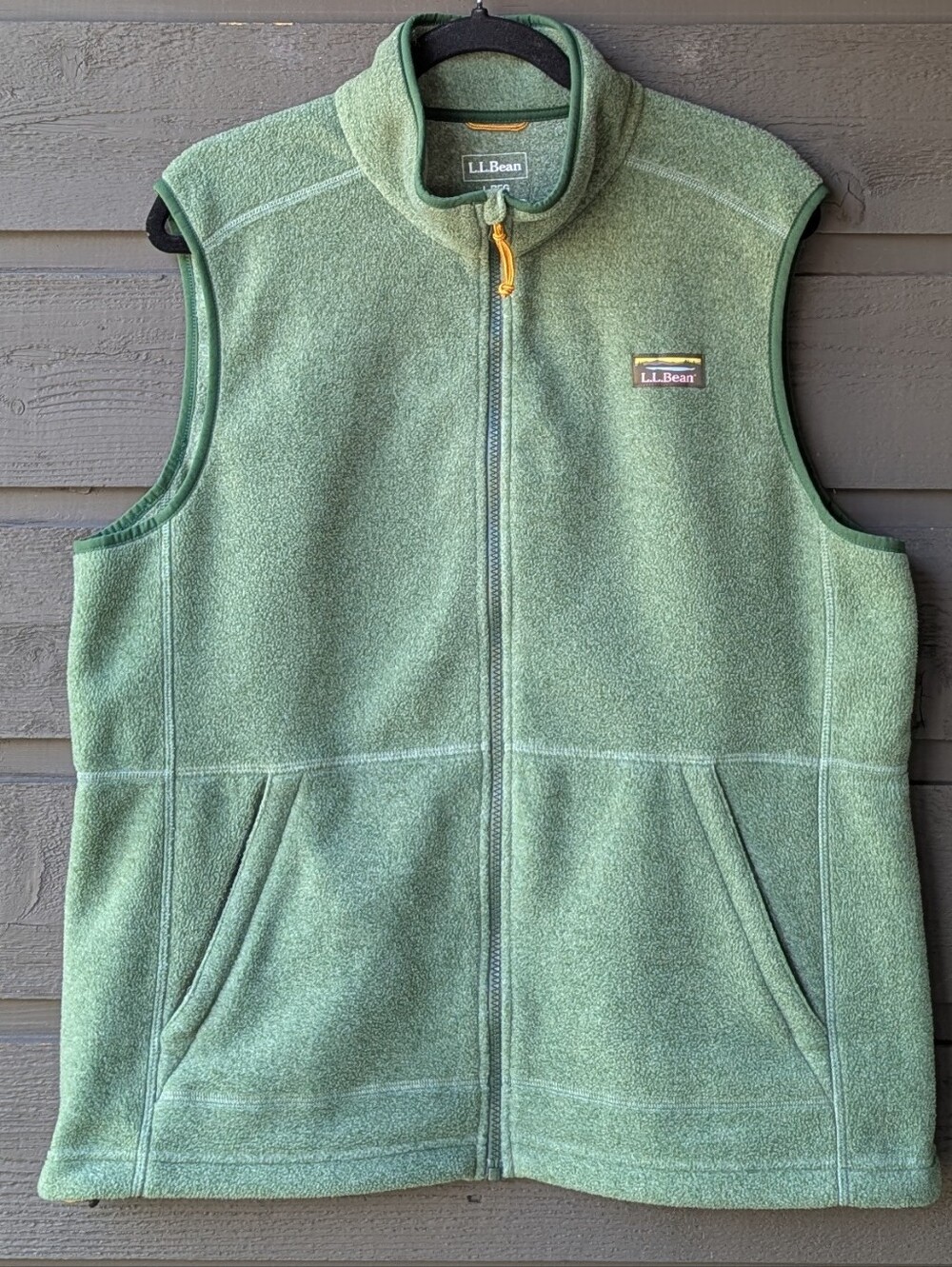 L.L. Bean Men's Mountain Classic Fleece Vest Size Large Regular Green
